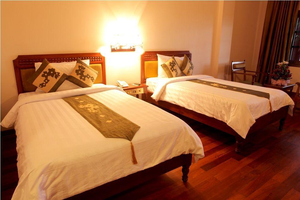 Apsara Holiday Hotel Сиемрип Экстерьер фото